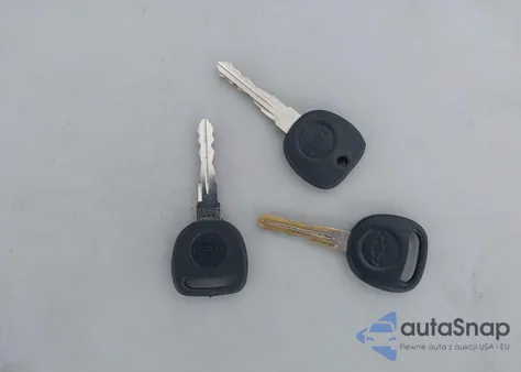 2004 Chevrolet Silverado C1500 from USA, damaged, VIN 1GCEC19T74Z350324